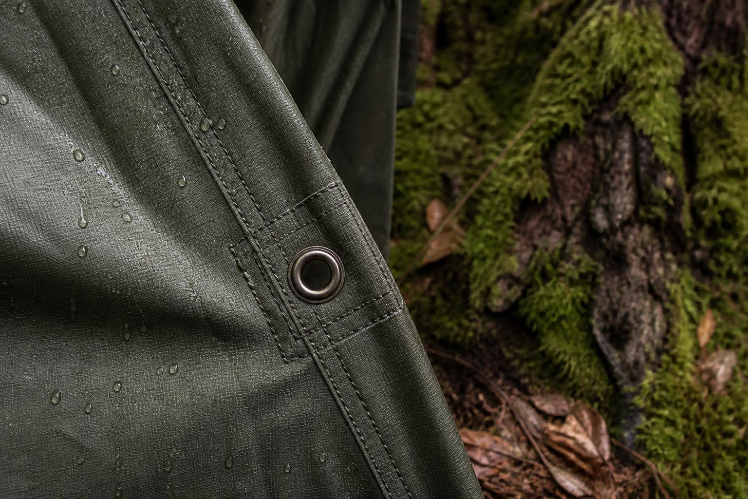 Tissu ripstop militaire imperméable avec couture renforcée et œillet métal